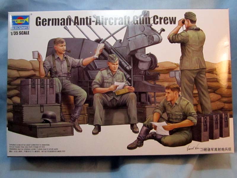 Trumpeter 1/35 00432 German Anti-Aircraft Gun Crew 