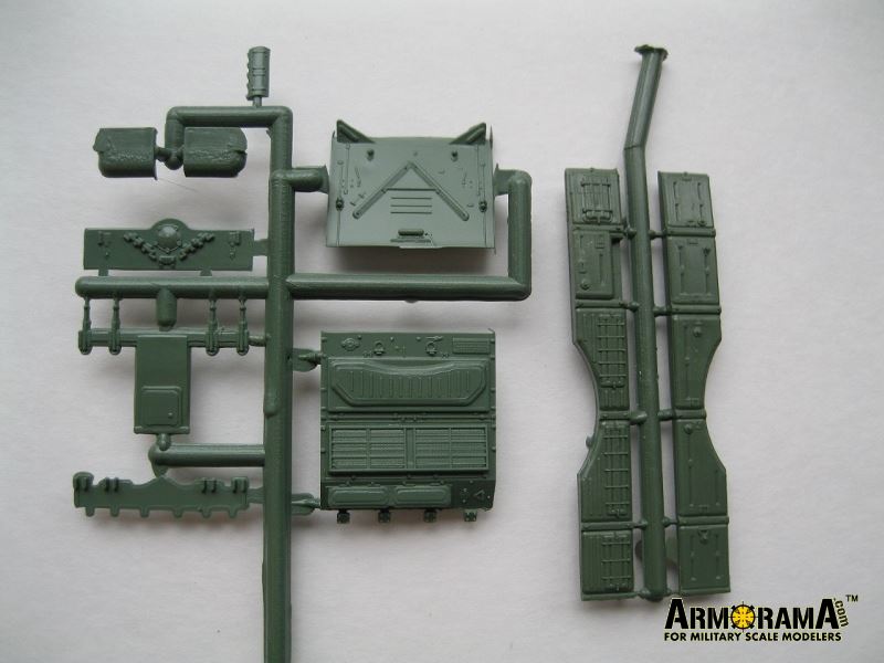 Details about   Soviet BTR-T Armored Transport SDV 87094 New 1/87 Scale Plastic Kit Unfinished 