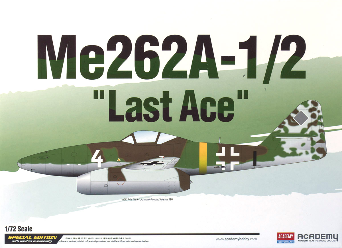 MESSERSCHMITT ME 262 A-1A 1945-1:72 BOXED/STAND FIGHTERS OF WORLD WAR II 