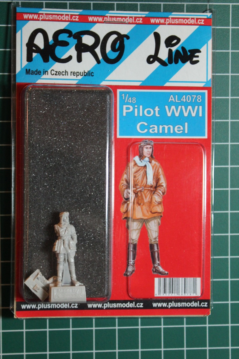 Pilot WWI.Camel Plus model 1:48 