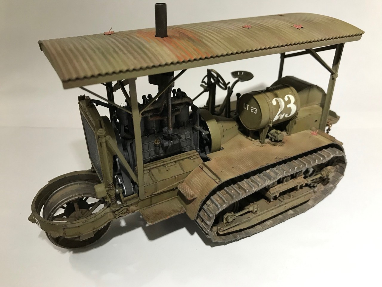 Roden 812 WWI Holt 75 Artillery Tractor plastic model kit 1/35 