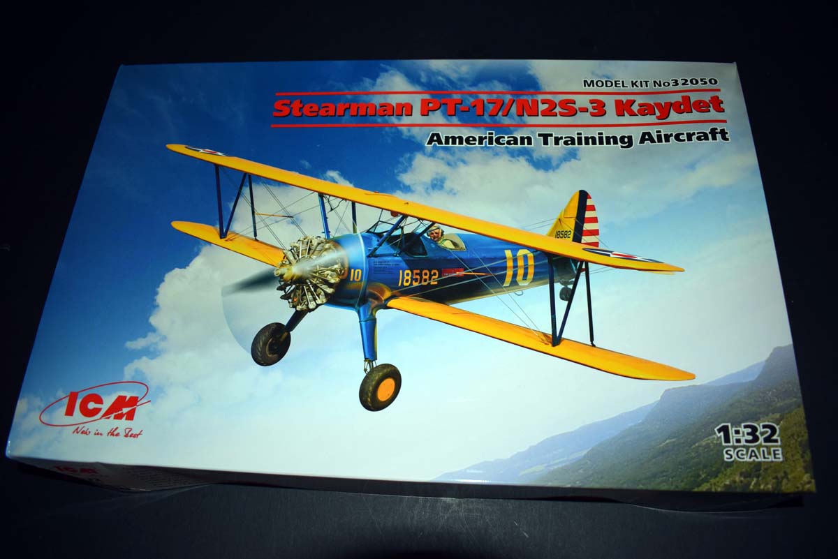 ICM 1:32 Stearman Pt-17 With American Cadets *K #ICM32051