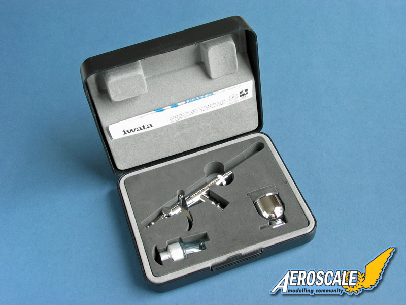 AeroScale :: Iwata TR-0 Airbrush & Accessories Review
